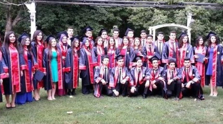 Alaşehir Fen Lisesi İlk Mezunlarını Verdi
