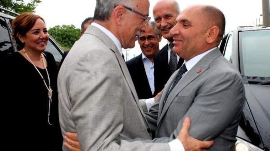 Karayal&ccedil;ın "7 Haziranda Pikniğegitmek,hastalanmak Yok"