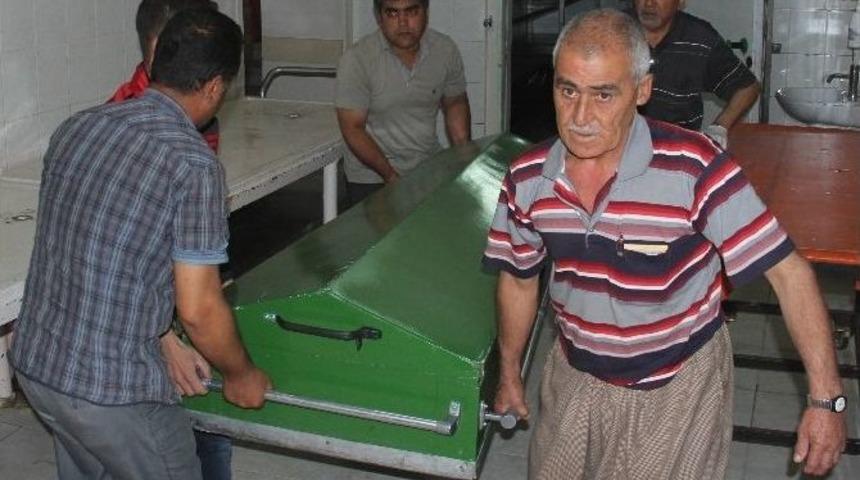 Polisin A&ccedil;tığı Uyarı Ateşi Sonucu Hayatını Kaybeden H&uuml;k&uuml;ml&uuml;n&uuml;n Cenazesi Alındı