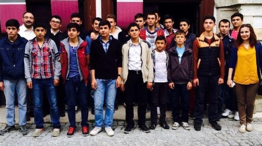 Gedizli 48 &Ouml;ğrenciye K&uuml;tahya Gezisi