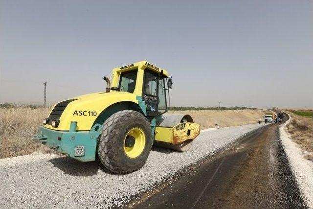 Büyükşehir’den Köy Yollarına Avrupa Standartlarında Asfaltlama Sistemi