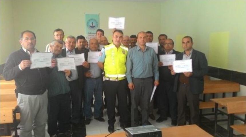 Pazarlar&rsquo;da Servis Şof&ouml;rlerine Eğitim