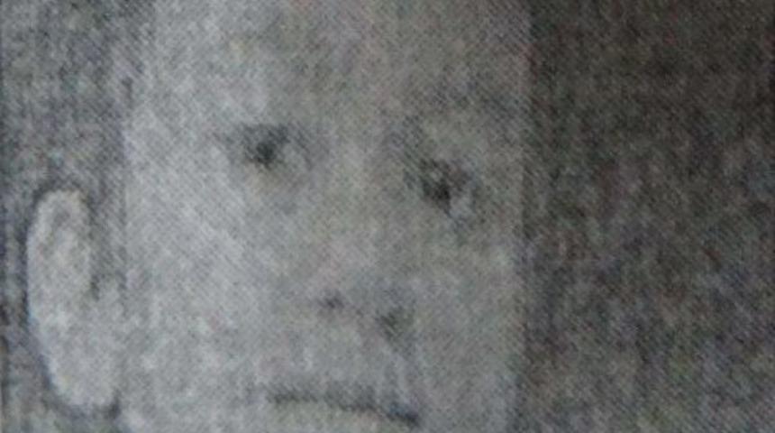 Minib&uuml;s &Ccedil;arpan Suriyeli K&uuml;&ccedil;&uuml;k Kuzenler &Ouml;ld&uuml;