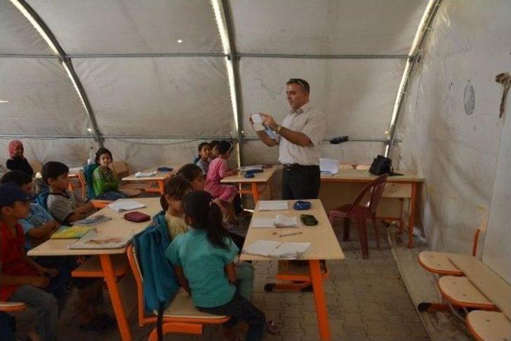 Viranşehir’de Afad Çadırkent Konaklama Tesislerindeki Okullar Denetlendi G3