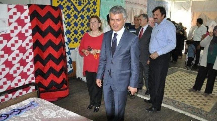 Sandıklı’da Kursiyerler Kurs Bitirme Belgelerini Aldı