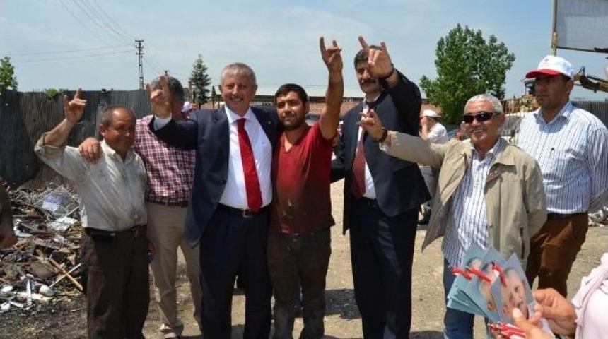 Mehmet Sarı, Suluova Sanayi Sitesi Esnafını Ziyaret Etti