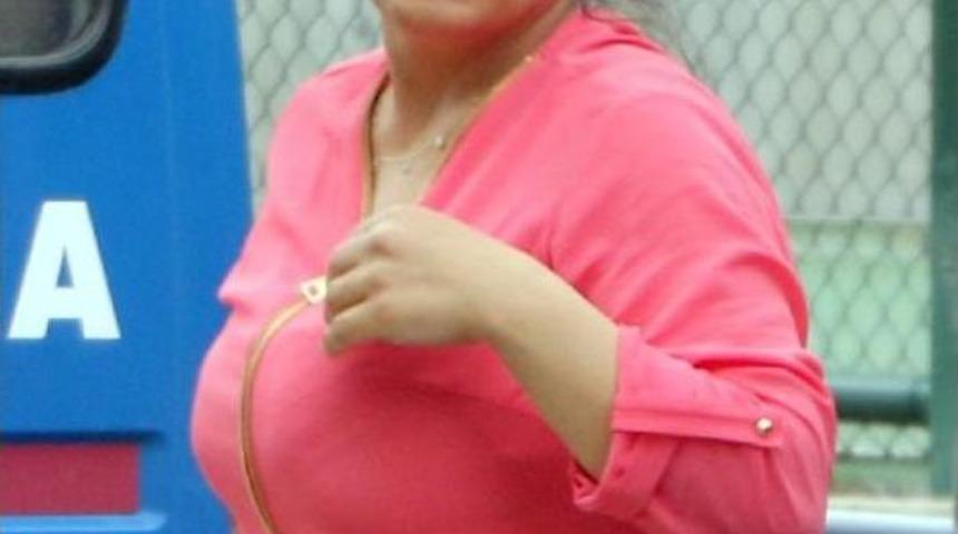 Kapısında Su Istediği Kadının Parasını Çaldı