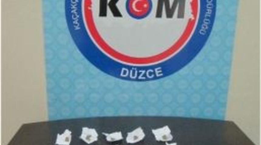 D&uuml;zce&rsquo;de 17 Paket Bonzai Ele Ge&ccedil;irildi