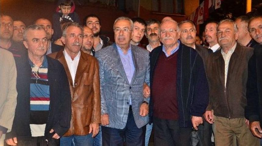 &Ccedil;akan&rsquo;a Terakki Mahallesi&rsquo;nde Sevgi Seli