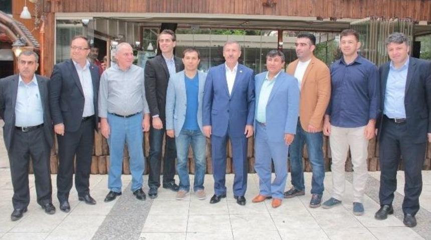 Milli Sporculardan Sel&ccedil;uk &Ouml;zdağ&rsquo;a Destek