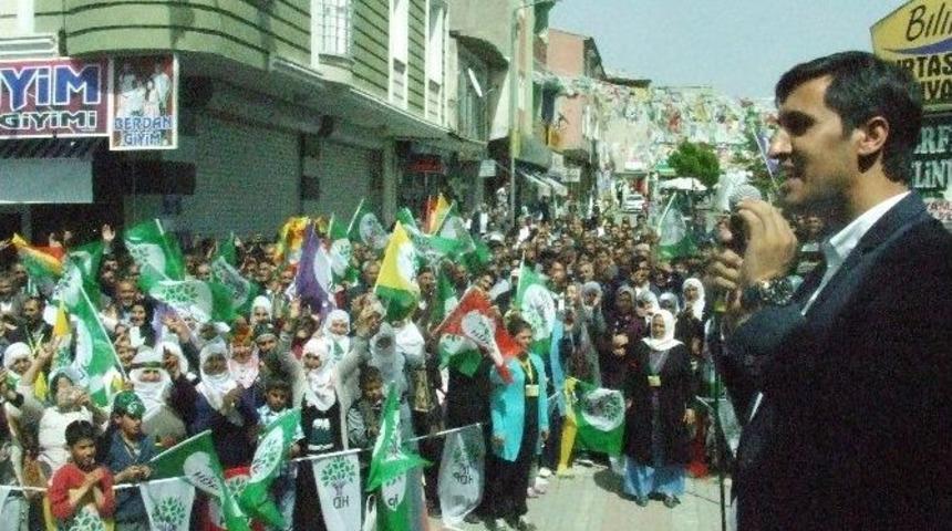 Dbp Malazgirt&rsquo;te Miting D&uuml;zenledi