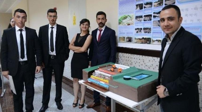 Gen&ccedil; M&uuml;hendisler Projelerini Sergiledi