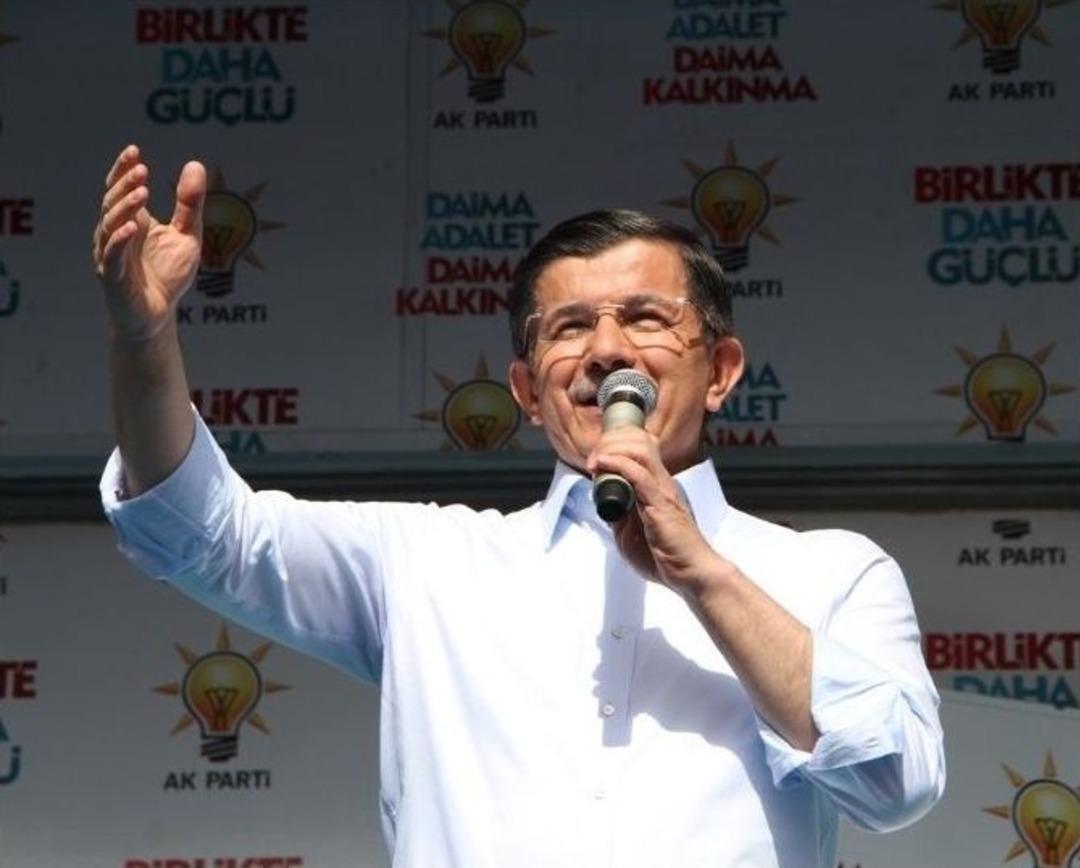 Başbakan Davutoğlu Van&rsquo;da