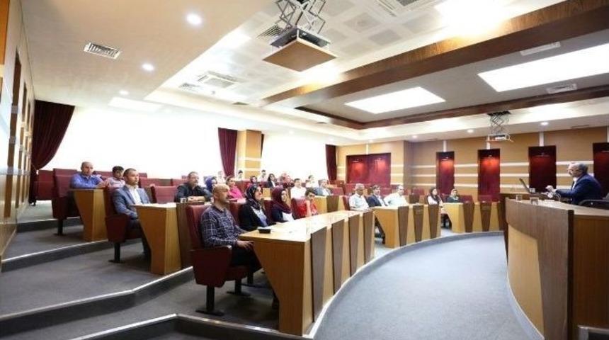 Serdivan Belediyesi&rsquo;nden Etik Semineri