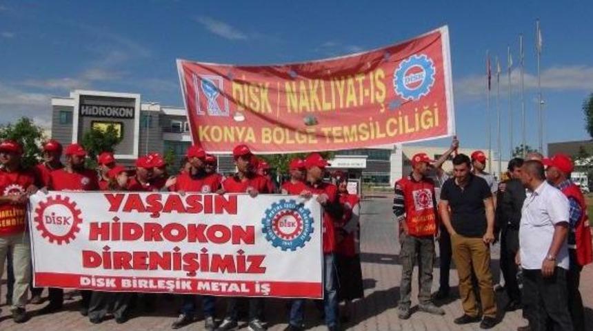 Sendikaya Üye Oldukları Iddiasıyla Işten Çıkarılan Işçiler, Çadır Kurarak Eylem Başlattı