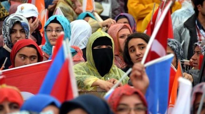 Davutoğlu: Hdp&rsquo;Nin Baraj Sorunu Var, K&uuml;rtlerin B&ouml;yle Bir Sorunu Yok  (2)