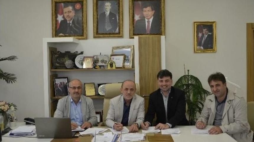 Erenler&rsquo;de Y&uuml;zler G&uuml;l&uuml;yor