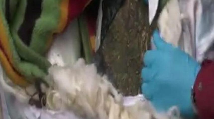 Yorgan Ve Battaniye Arasında 65 Kilo Esrar Yakalandı