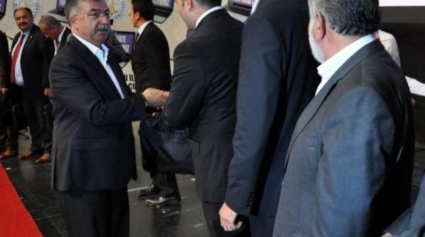 Yılmaz: Demirtaş, Kafasındaki Savaşı Her Yere Yaymak Istiyor (2)