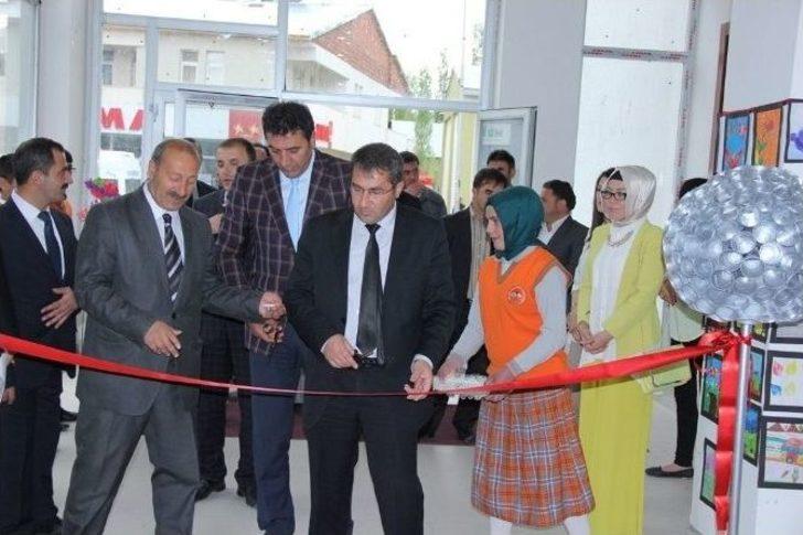 Narman Yibo’da Görsel Sanatlar Sergisi Açıldı G1