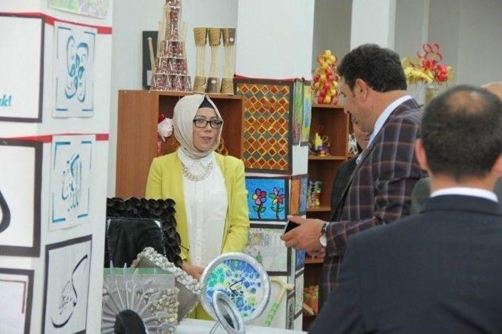 Narman Yibo’da Görsel Sanatlar Sergisi Açıldı G5