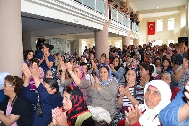 Bayan Kılıçdaroğlu, Nazilli’ye Ziyarette Bulundu