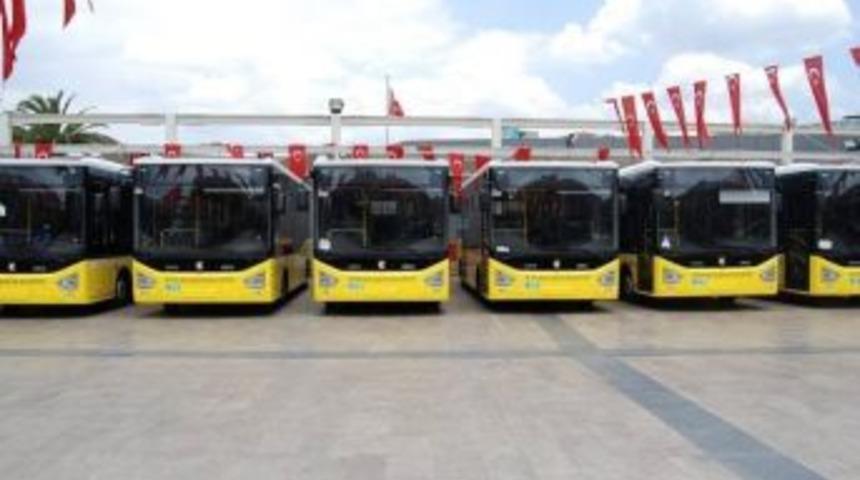 B&uuml;y&uuml;kşehir Belediyesi Otob&uuml;sleri Kuşadası Seferinde