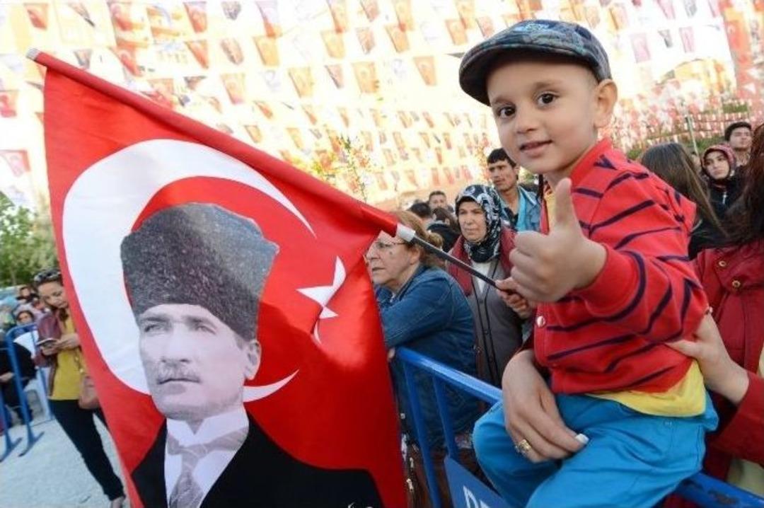 Başkan İmamoğlu, Bir Yılda Yaptığı &Ccedil;alışmaları Halka Anlattı