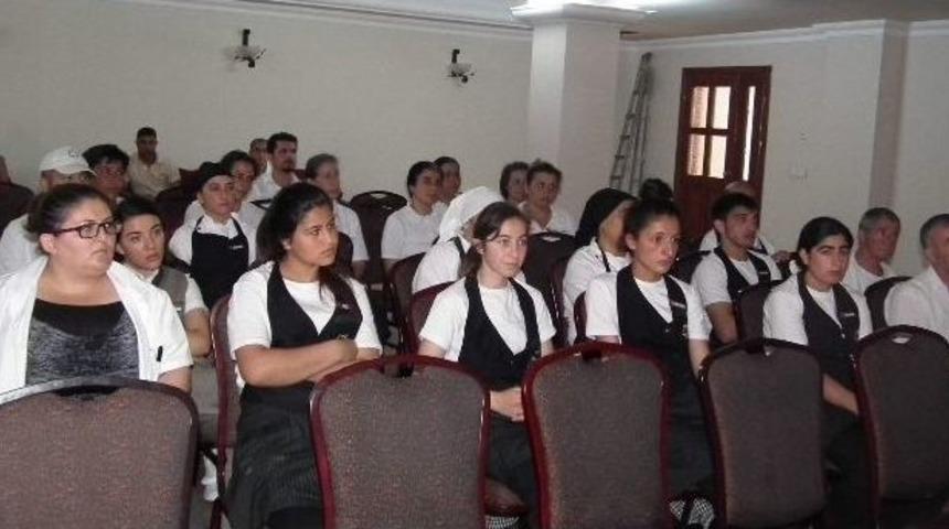 Didim&rsquo;de Turizm Tesisleri &Ccedil;alışanlarına Hijyen Eğitimi