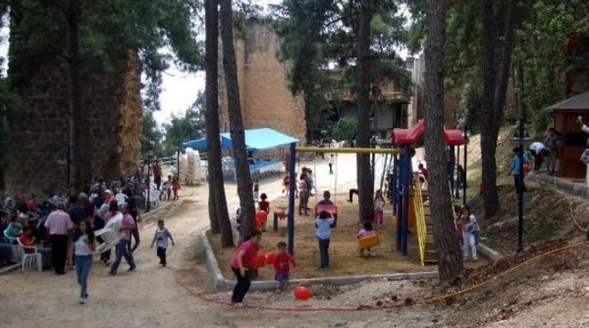 Ermenilerin Iadesini Istediği Manastıra &Ccedil;ocuk Parkı Yapıldı