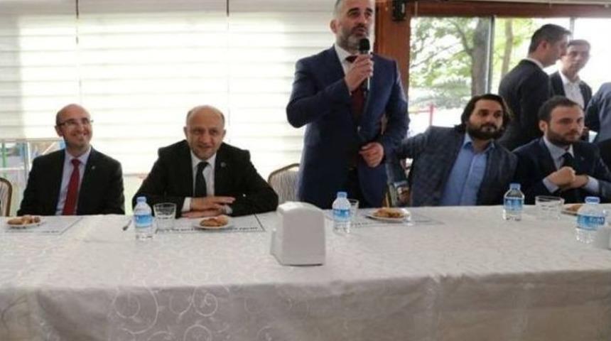 Bakan Işık Karam&uuml;rsel&rsquo;de Muhtarlarla Bir Araya Geldi