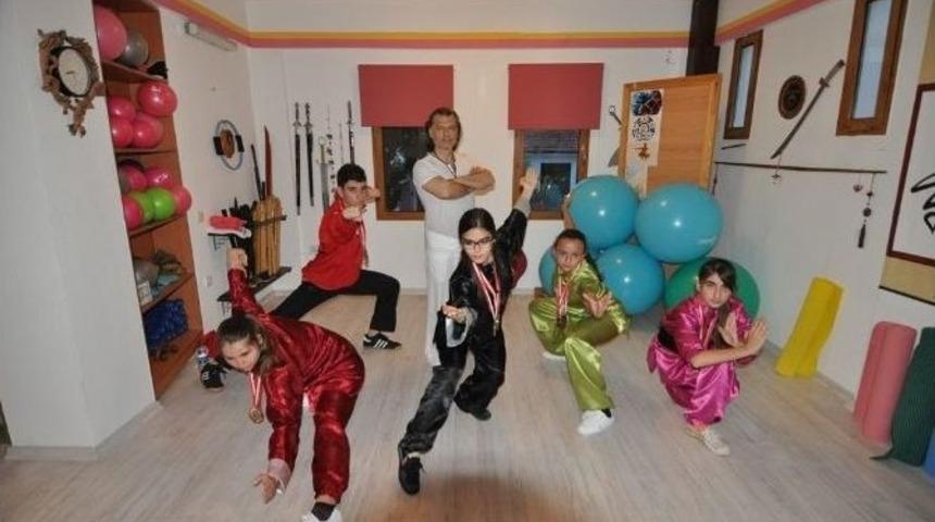 Bodrumlu Wushucular 15 Madalya İle D&ouml;nd&uuml;