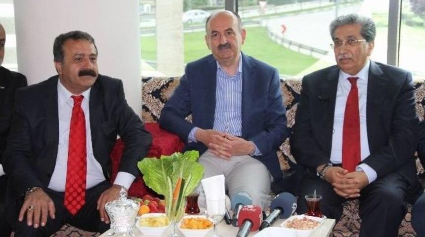 Bakan M&uuml;ezzinoğlu Samsun&rsquo;daki Saldırıyı Değerlendirdi