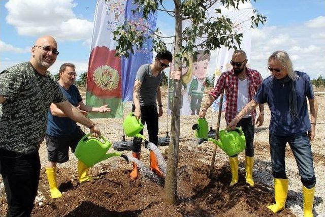 Bulutsuzluk Özlemi’nden Expo 2016’ya Japon Kavağı