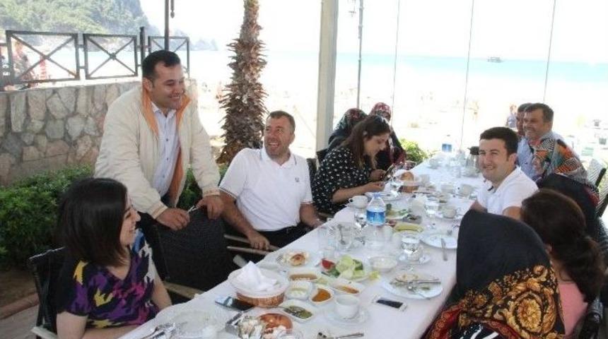 Alanya Belediyesi&rsquo;nin Diyetisyen Hizmetine Yoğun İlgi