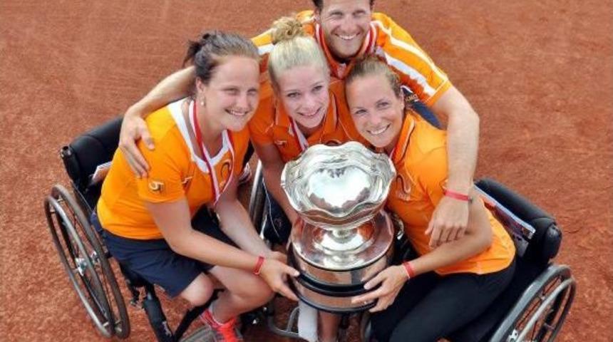 Tekerlekli Sandalye Teniste Hollanda Kadınlar D&uuml;nya Şampiyonu