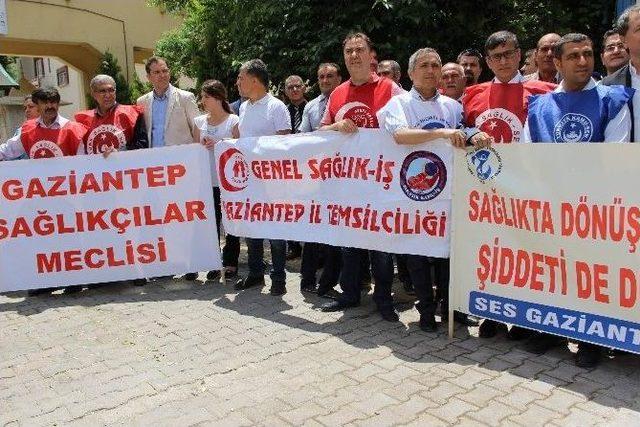 Samsun’daki Doktor Cinayeti, Dr. Ersin Arslan’ın Öldürüldüğü Hastanede Protesto Edildi