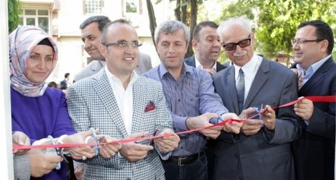 Ak Parti Milletvekili Adayı Turan, &lsquo;bir Mola&rsquo; İsimli Fotoğraf Sergisini A&ccedil;tı