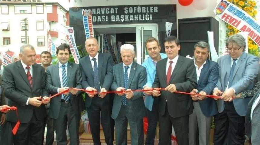 Manavgat Şof&ouml;rler Odasına Modern Hizmet Binası