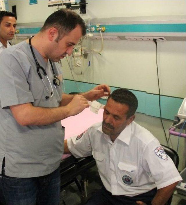 Ambulans Şoförü Darp Edildi