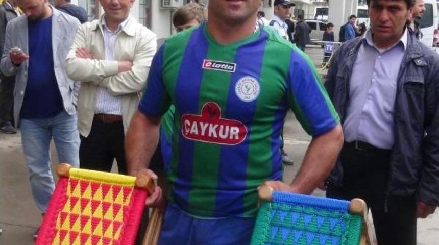 Galatasaray'ın 2 Başkanına Ma&ccedil;tan Sonra Desenli Iskemle