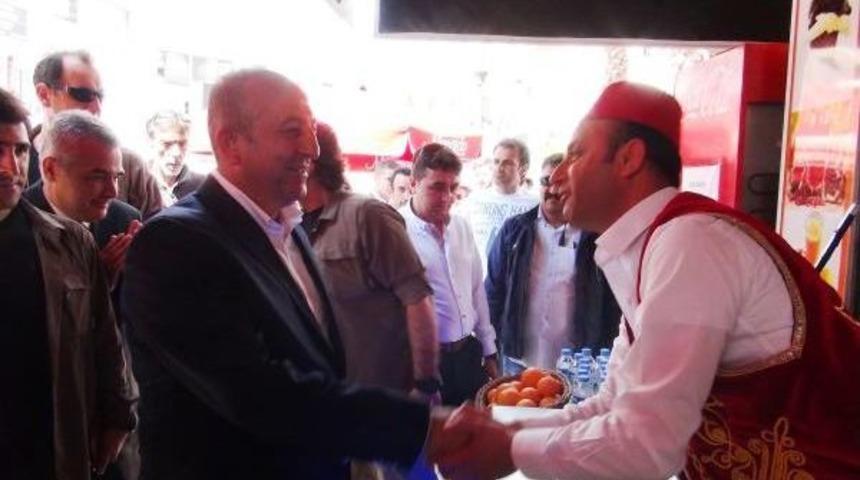 Bakan &Ccedil;avuşoğlu: Polonya Ile Vizeler Kaldırılacak