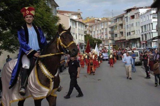 Fetih Yürüyüşünde Temsili Akşemseddin Attan Düştü