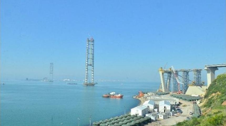 K&ouml;rfez 4 G&uuml;nl&uuml;ğ&uuml;ne Gemi Trafiğine Kapatıldı