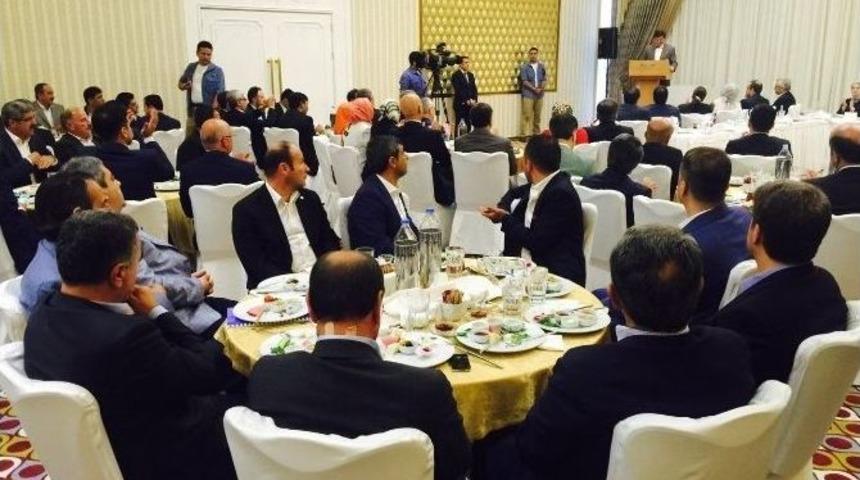 Başbakan Ahmet Davutoğlu Stk Temsilcileriyle Buluştu