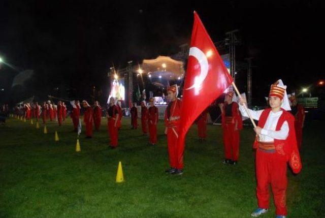 Kastamonu'da Ayna Grubu Konser Verdi