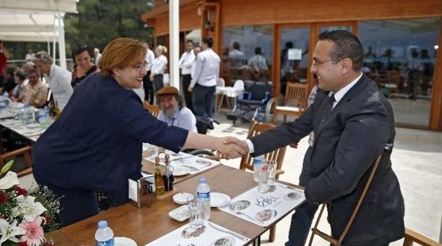 Pekdaş, Engelli Derneklerinin Temsilcileriyle Buluştu