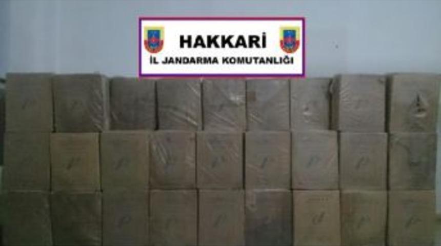 Şemdinli'de 38 Bin Paket Ka&ccedil;ak Sigara Ele Ge&ccedil;irildi
