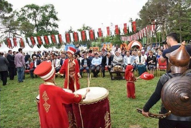 Fetih Coşkusu Kartepe’ye Yaşandı