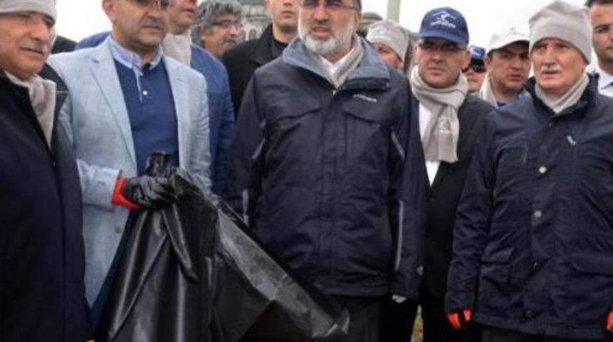 Bakan Yıldız: Hdp'nin Se&ccedil;im Politikası Diğerlerinden Daha Pop&uuml;list (2)